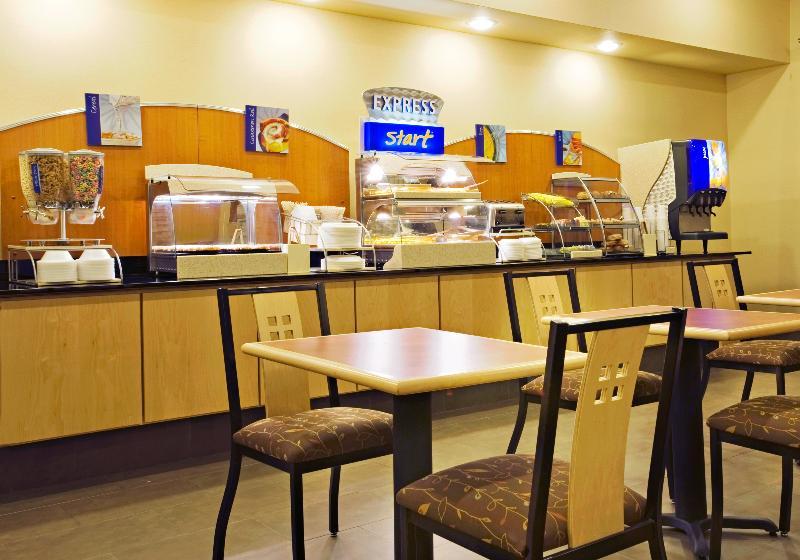 Holiday Inn Express Hotel And Suites Borger By Ihg Extérieur photo